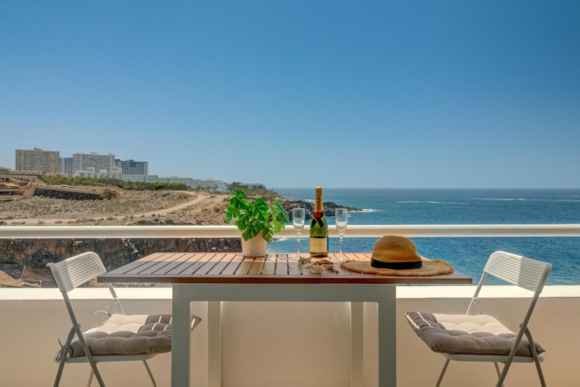 Blue Horizon Apartment Callao Salvaje Luaran gambar